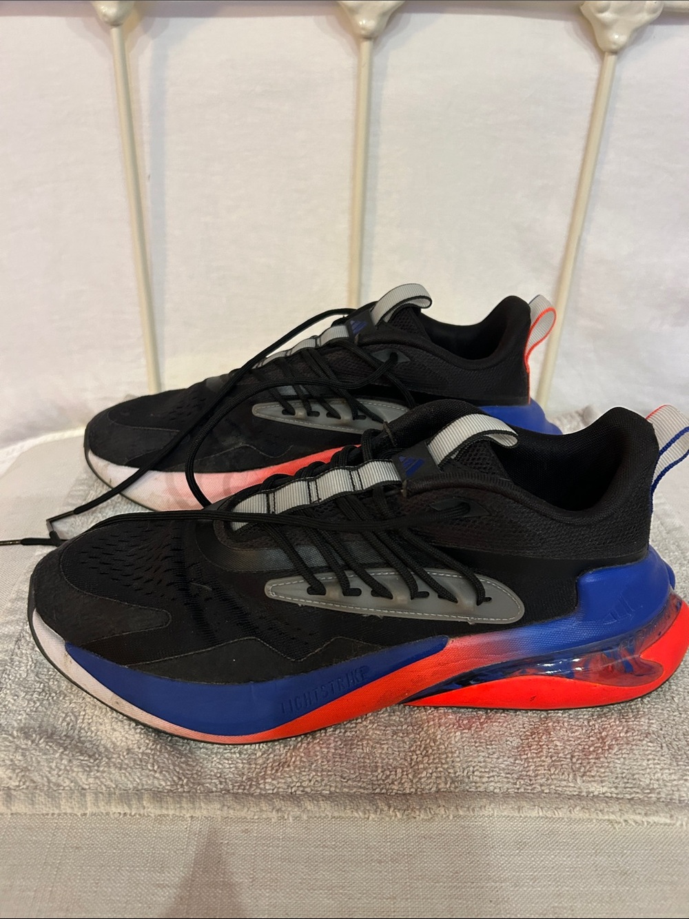 Adidas AlphaBoost V2 Running shoe size 9